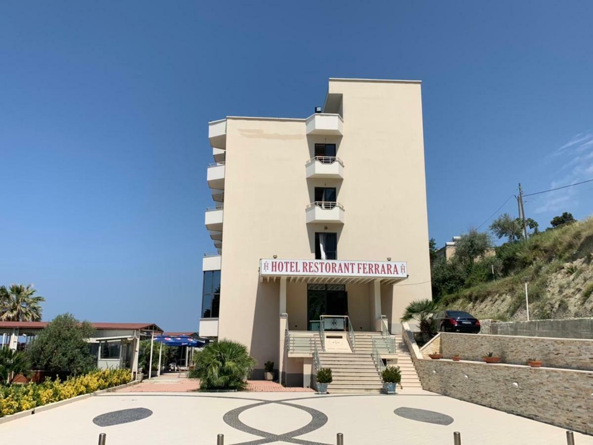 Hotel Ferrara Durres Bagian luar foto