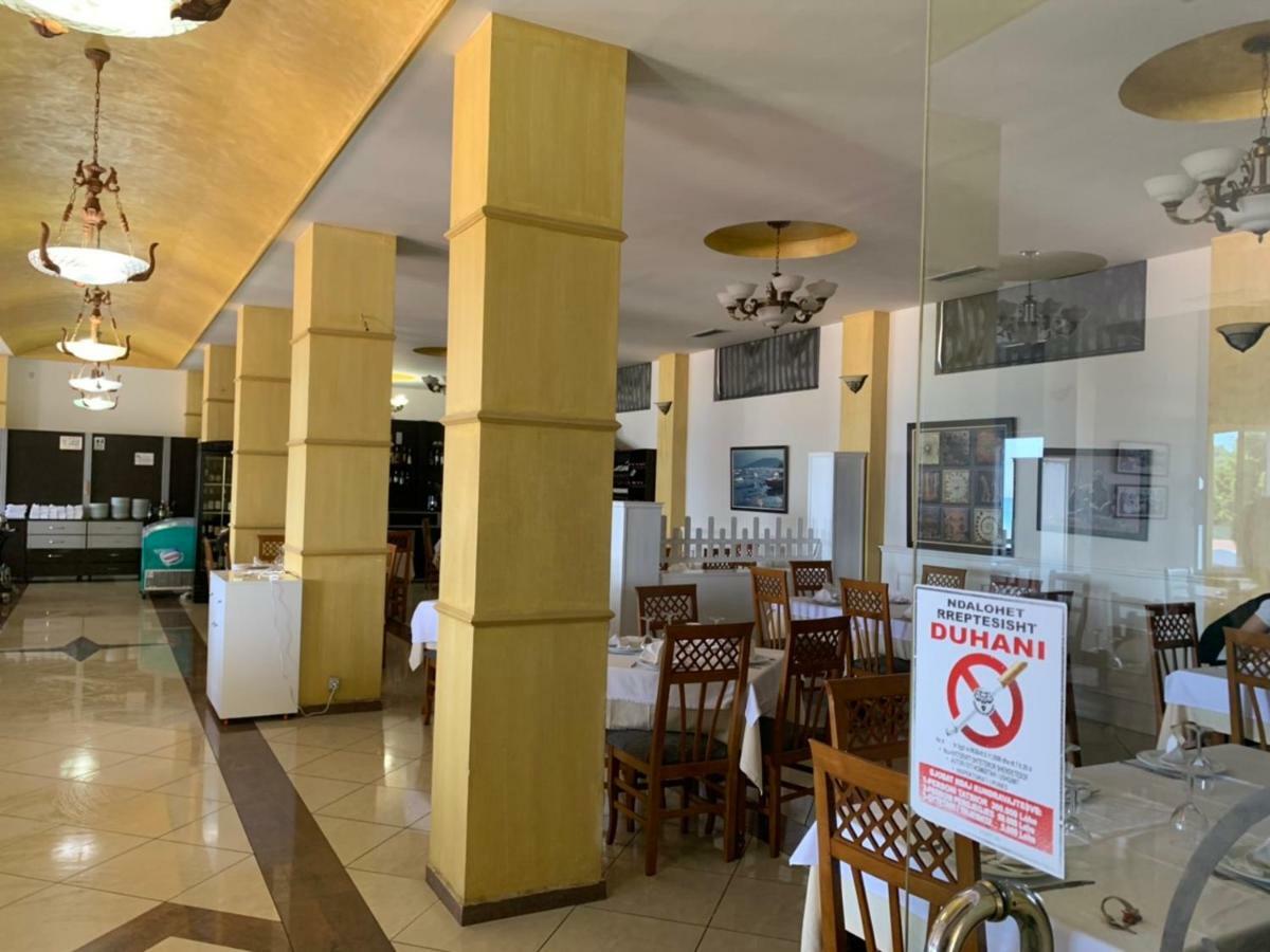 Hotel Ferrara Durres Bagian luar foto